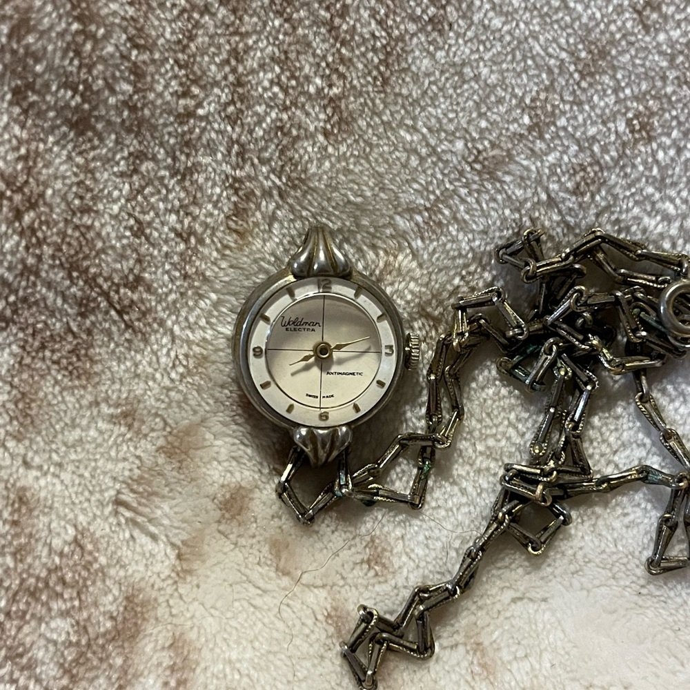 Woldman pocket watch diamond tooled